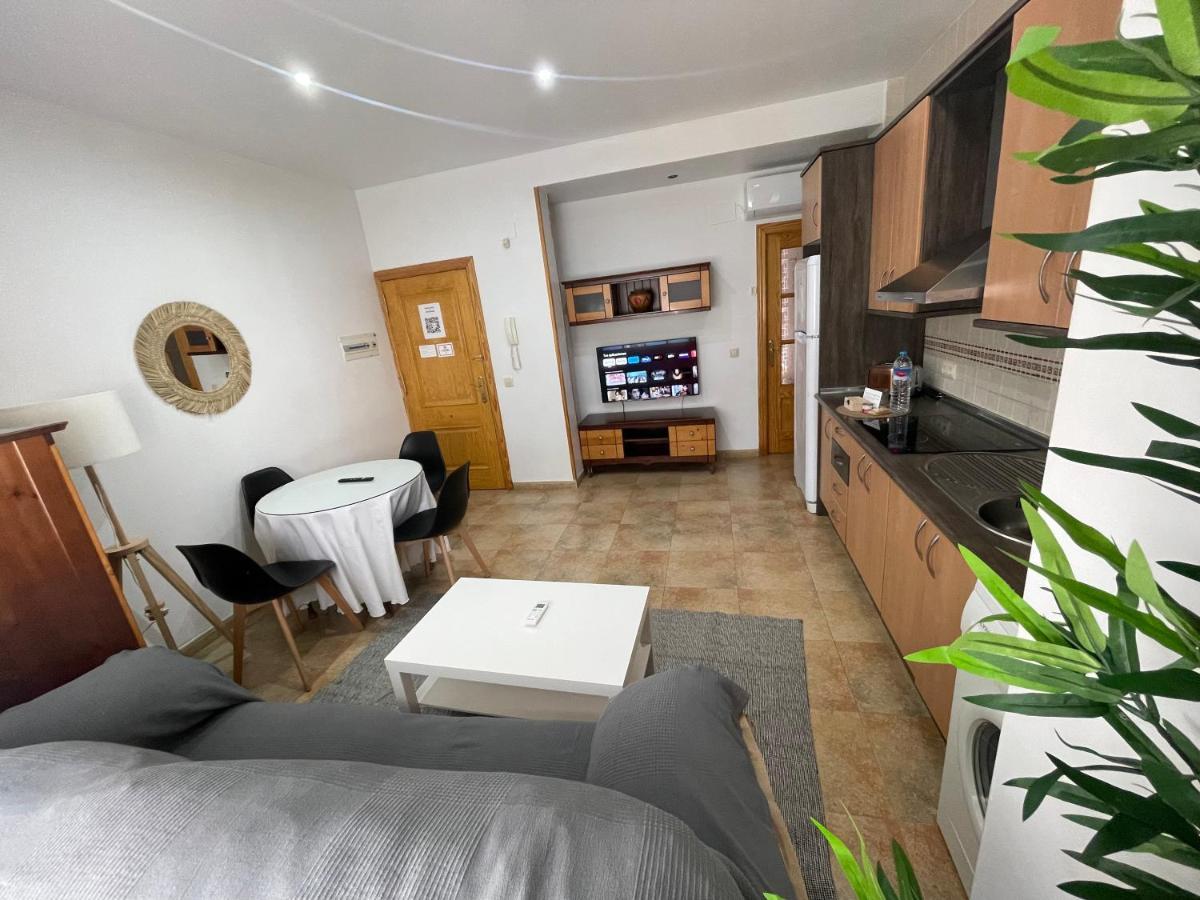 Apartamentos Pondos Linares  Eksteriør bilde